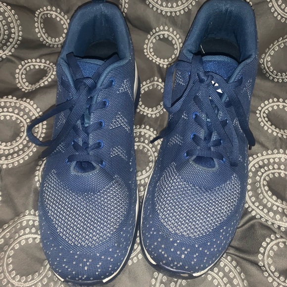 Mishansha Tennis Shoes - Picture 1 of 8